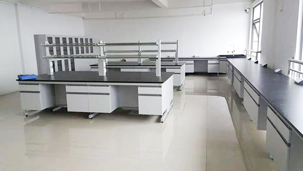 蘇州標普檢測新建實驗室通風柜實驗臺應(yīng)用