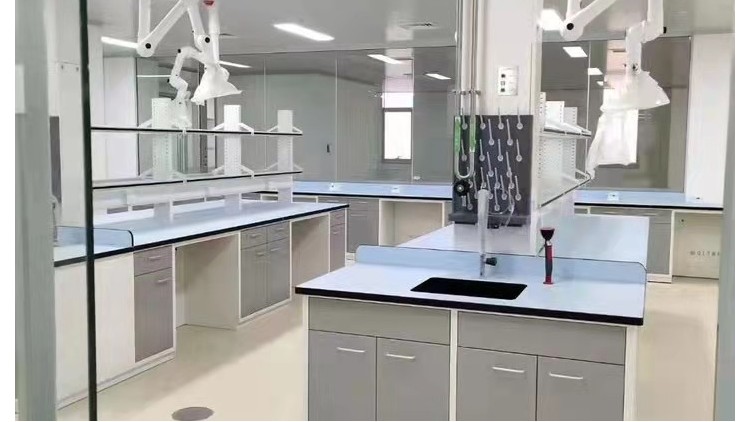 實驗室使用陶瓷臺面有什么優(yōu)點？-瑞斯達實驗室